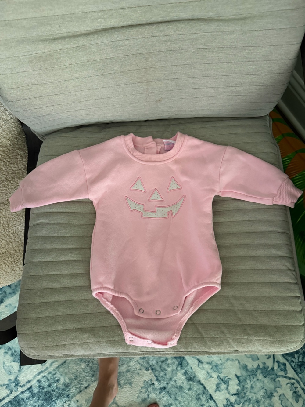 Stitchy Fish Pumpkin Appliqué Sweatshirt Bubble